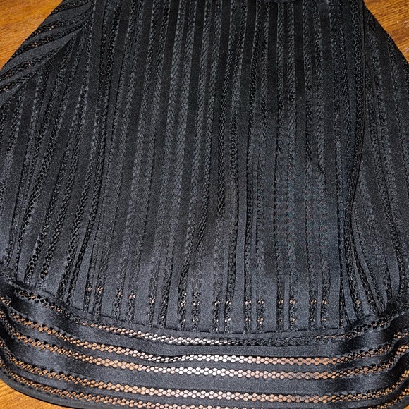 J. Crew Black Striped Eyelet A-Line Knee Length Fully Lined Skirt Size 2 - Picture 4 of 11